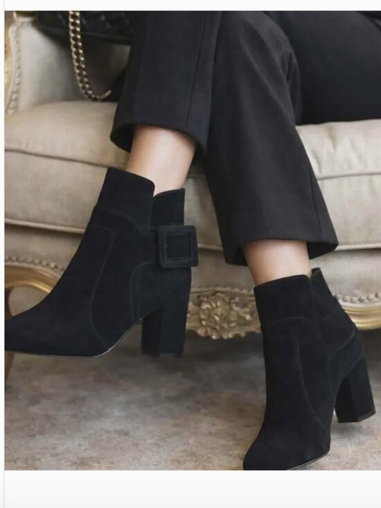 Roger Vivier Shoes - ROGER VIVIER Women's Leather Buckled Heeled Ankle Boots Black, Size 40 (US 10)